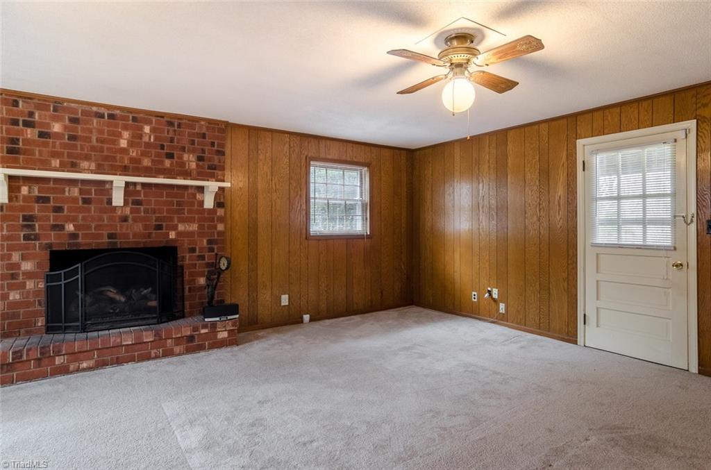 2301 Dover Pl, High Point, NC 27265 photo 18