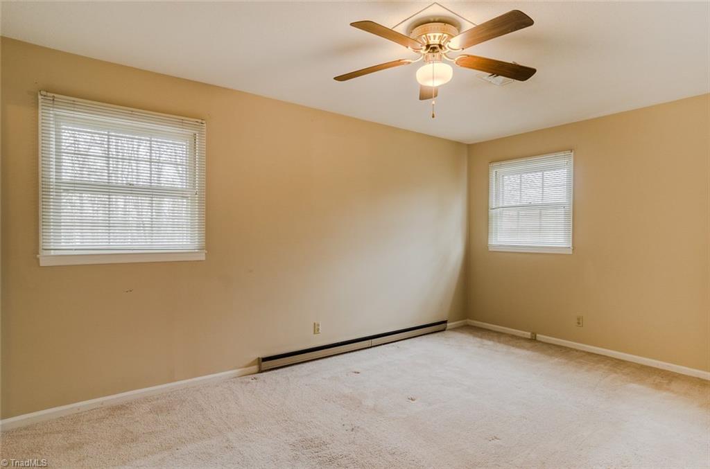 2301 Dover Pl, High Point, NC 27265 photo 11