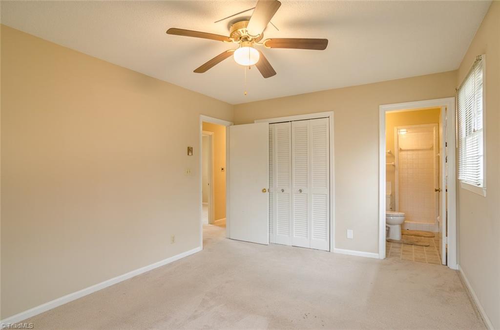 2301 Dover Pl, High Point, NC 27265 photo 10