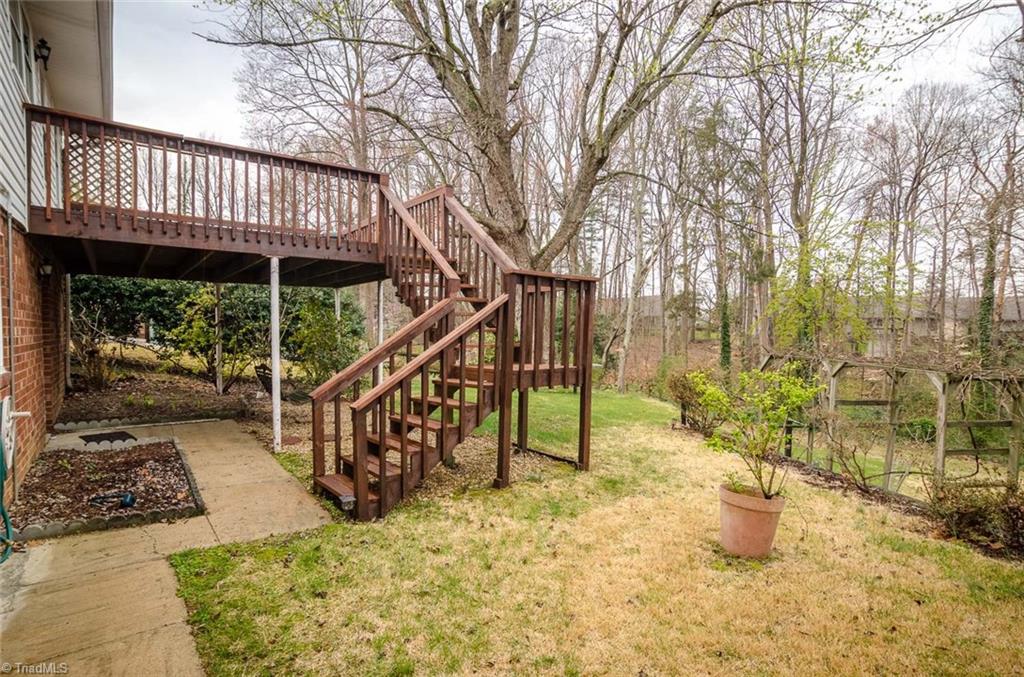 2301 Dover Pl, High Point, NC 27265 photo 27