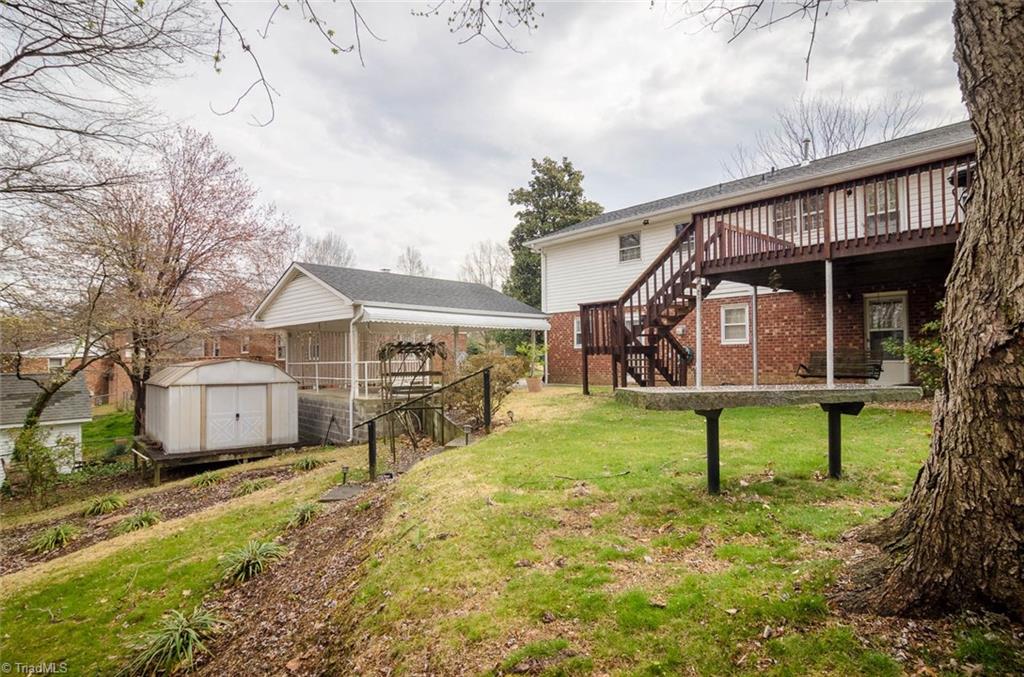 2301 Dover Pl, High Point, NC 27265 photo 23