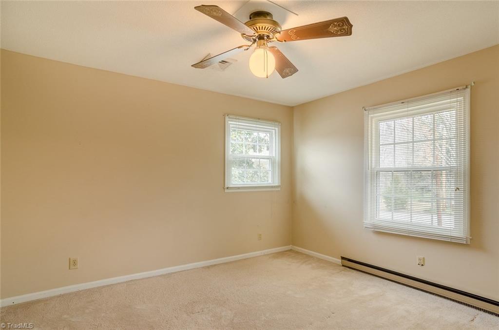 2301 Dover Pl, High Point, NC 27265 photo 14