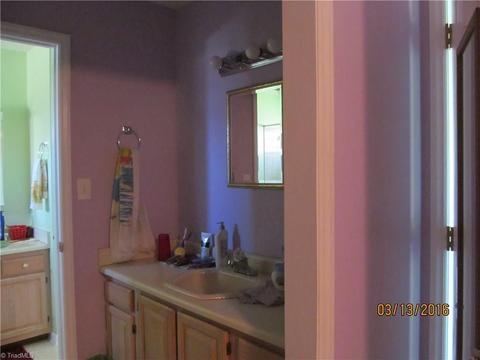 203 E Silver St Regan Rd, Lexington, NC 27292 photo 19