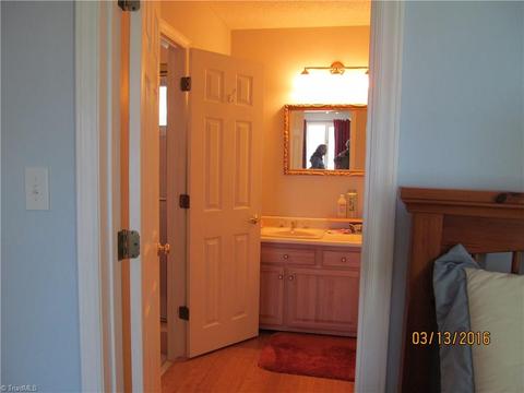 203 E Silver St Regan Rd, Lexington, NC 27292 photo 5