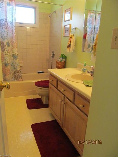 203 E Silver St Regan Rd, Lexington, NC 27292 photo 17