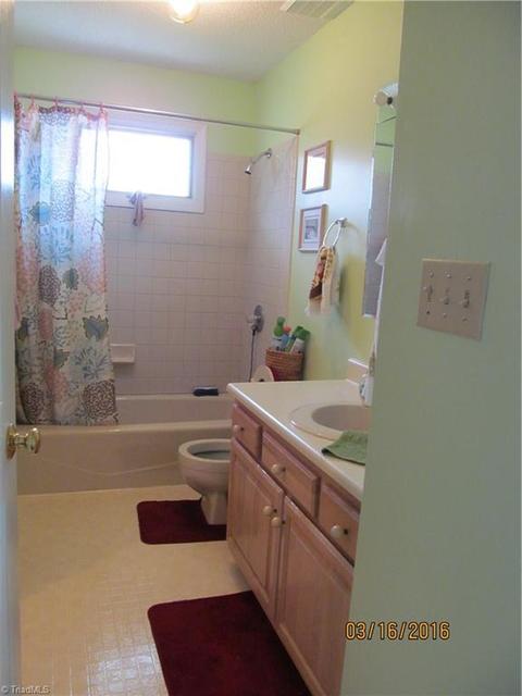 203 E Silver St Regan Rd, Lexington, NC 27292 photo 20