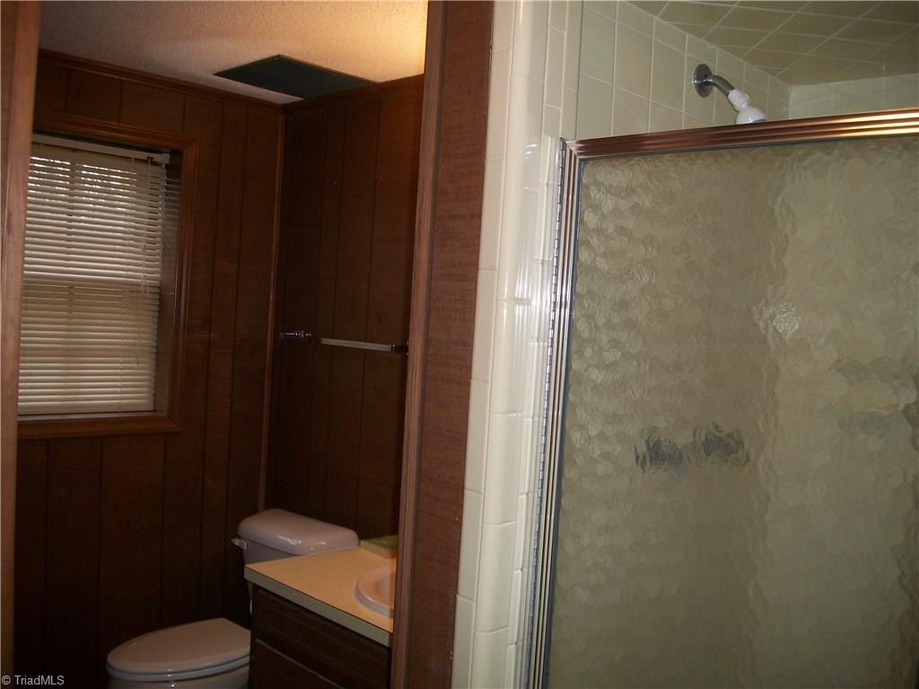 6741 Erik Dr, Trinity, NC 27370 photo 9