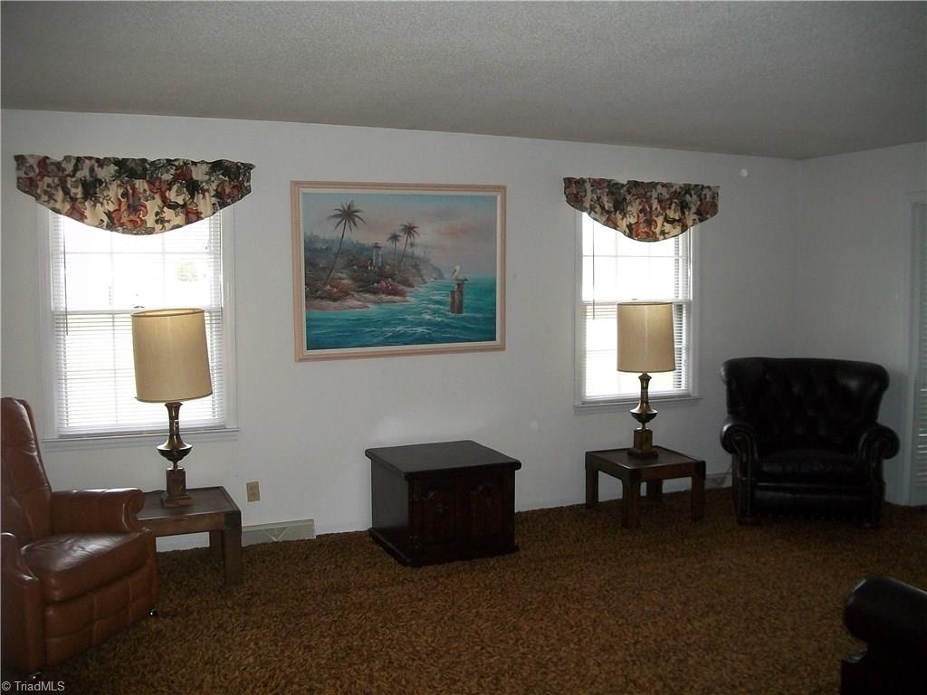 6741 Erik Dr, Trinity, NC 27370 photo 2