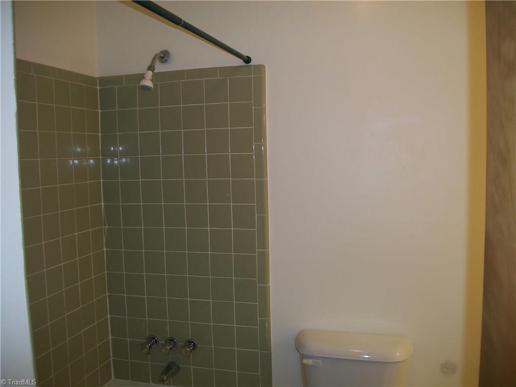 6741 Erik Dr, Trinity, NC 27370 photo 5