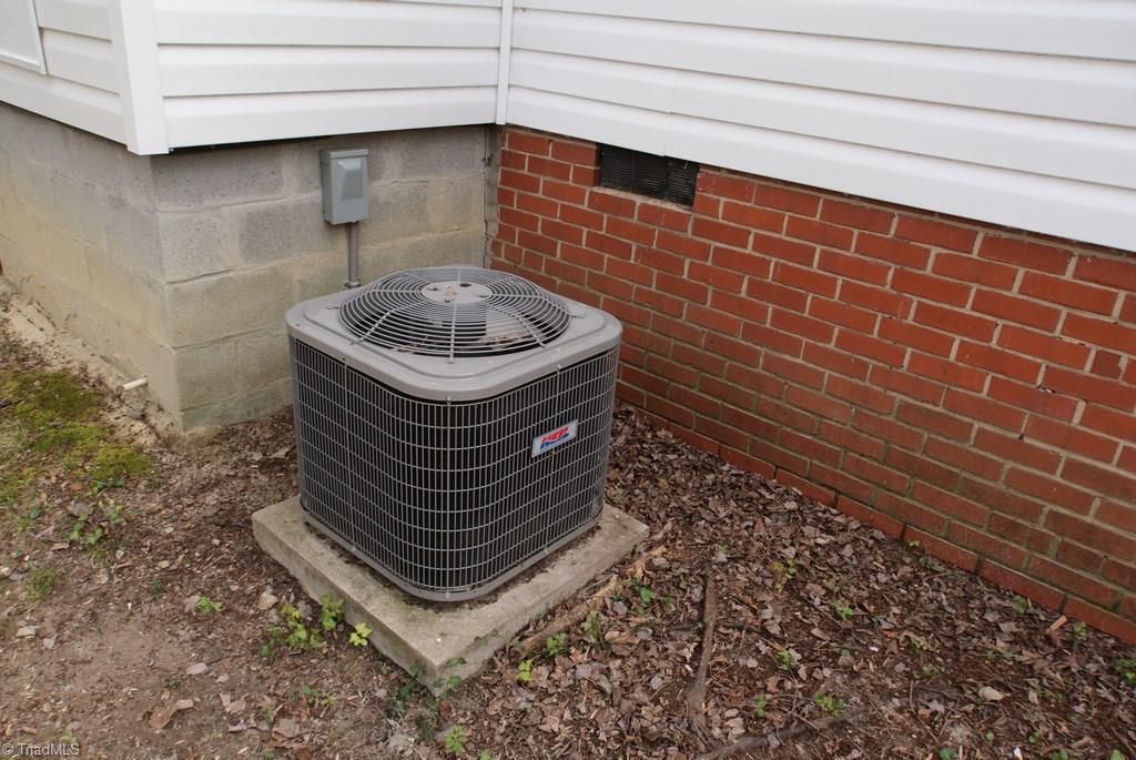 2425 E Lexington Ave, High Point, NC 27262 photo 23