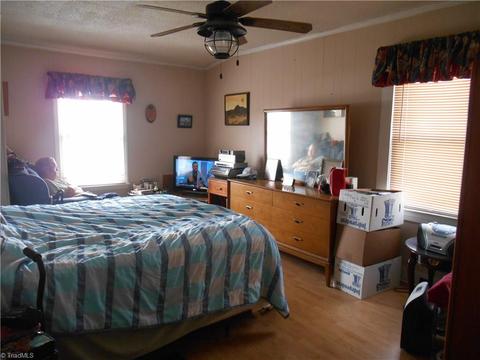 3948 Siloam Rd, Dobson, NC 27017 photo 9