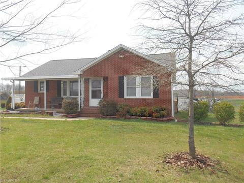 3948 Siloam Rd, Dobson, NC 27017 photo 5