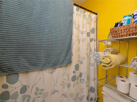 107 Oak Pointe Dr, King, NC 27021 photo 21