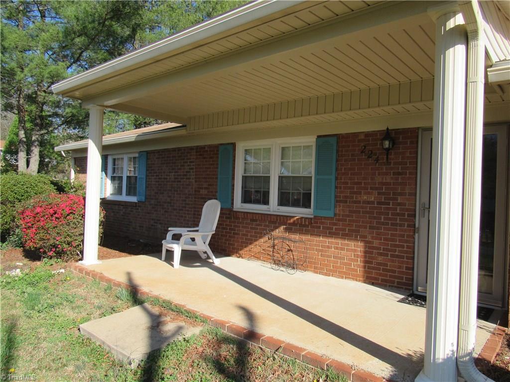 224 Stonehedge Dr, King, NC 27021 photo 14