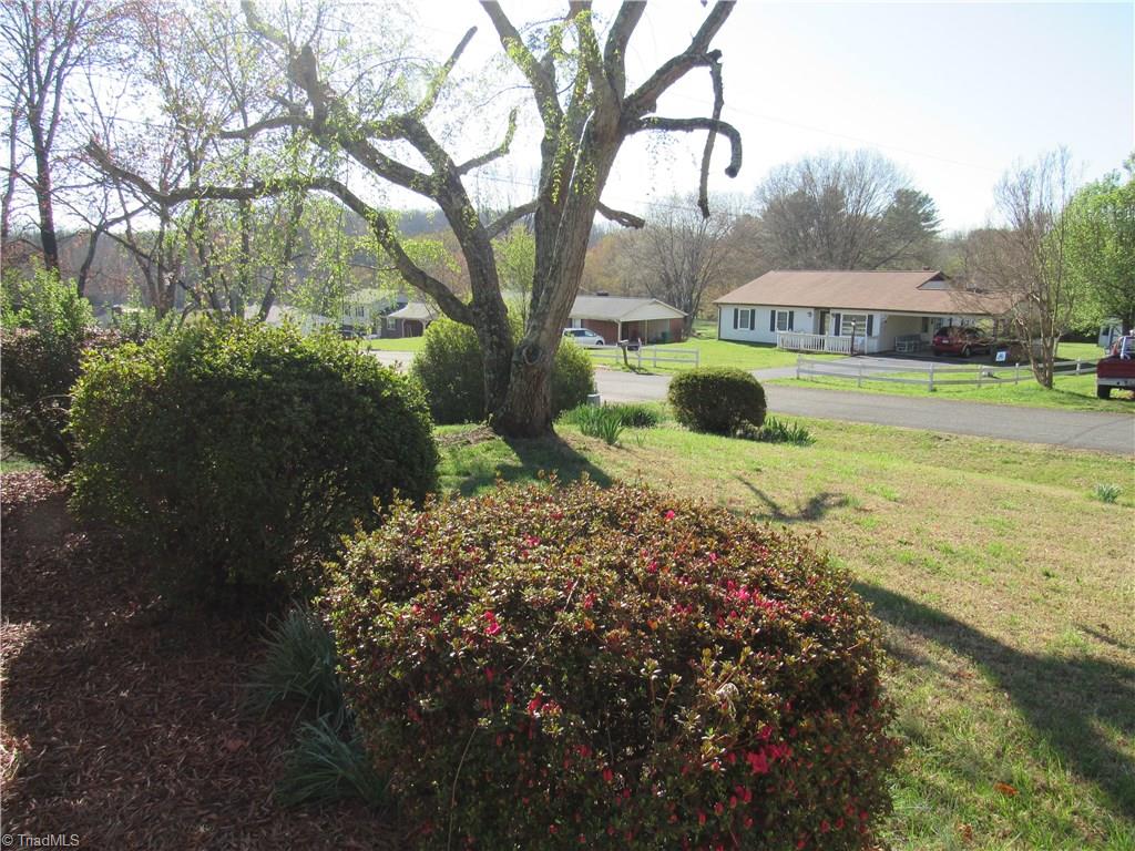 224 Stonehedge Dr, King, NC 27021 photo 13