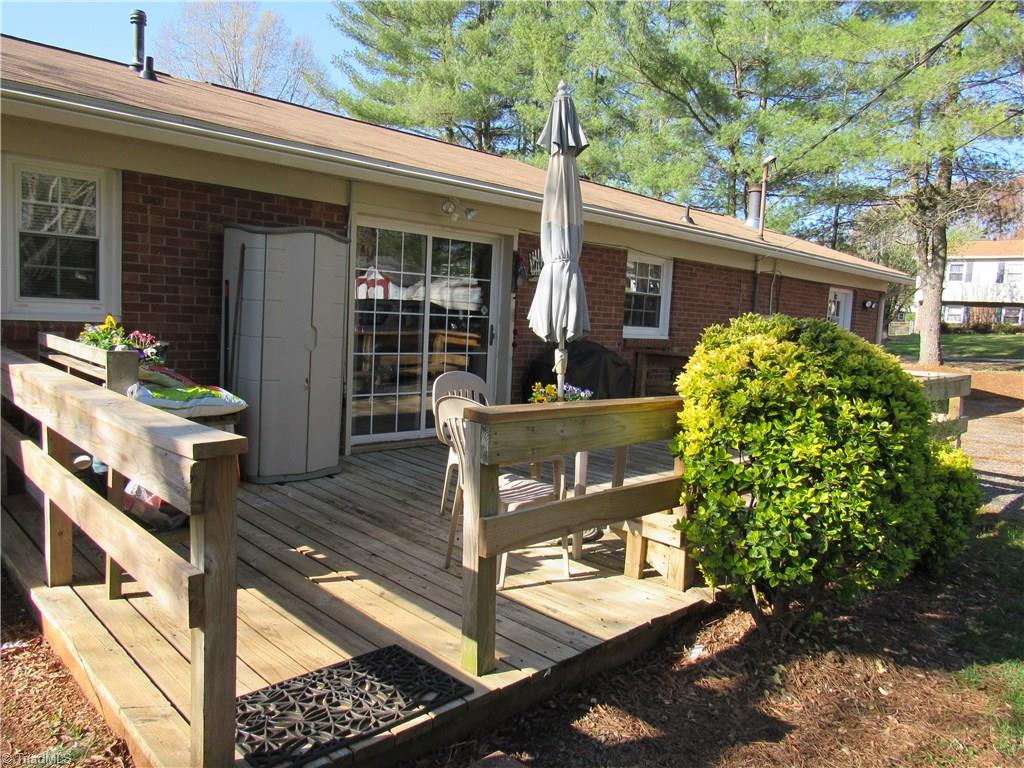 224 Stonehedge Dr, King, NC 27021 photo 7