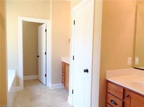 113 Solitaire Dr, Trinity, NC 27370 photo 11
