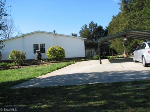 850 Gallimore Rd, Denton, NC 27239 photo 2