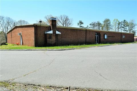 490 K Fork Rd, Madison, NC 27025 photo 1