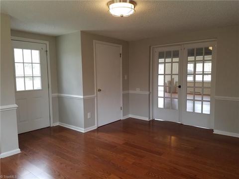 217 Circle Dr, Dobson, NC 27017 photo 11