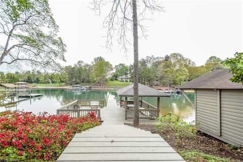 20400 Havenview Dr, Cornelius, NC 28031 photo 23