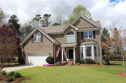 4015 Preswick Ct, High Point, NC 27265 photo 1