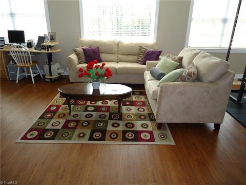 1052 Carson Rd, Pilot Mountain, NC 27041 photo 17