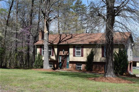 960 Rhine Rd, Germanton, NC 27019 photo 2