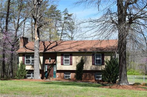 960 Rhine Rd, Germanton, NC 27019 photo 3