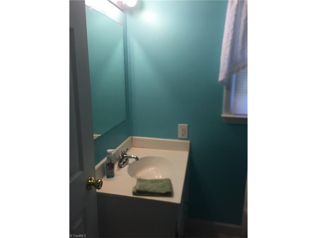 125 Cedardale Ln, King, NC 27021 photo 22