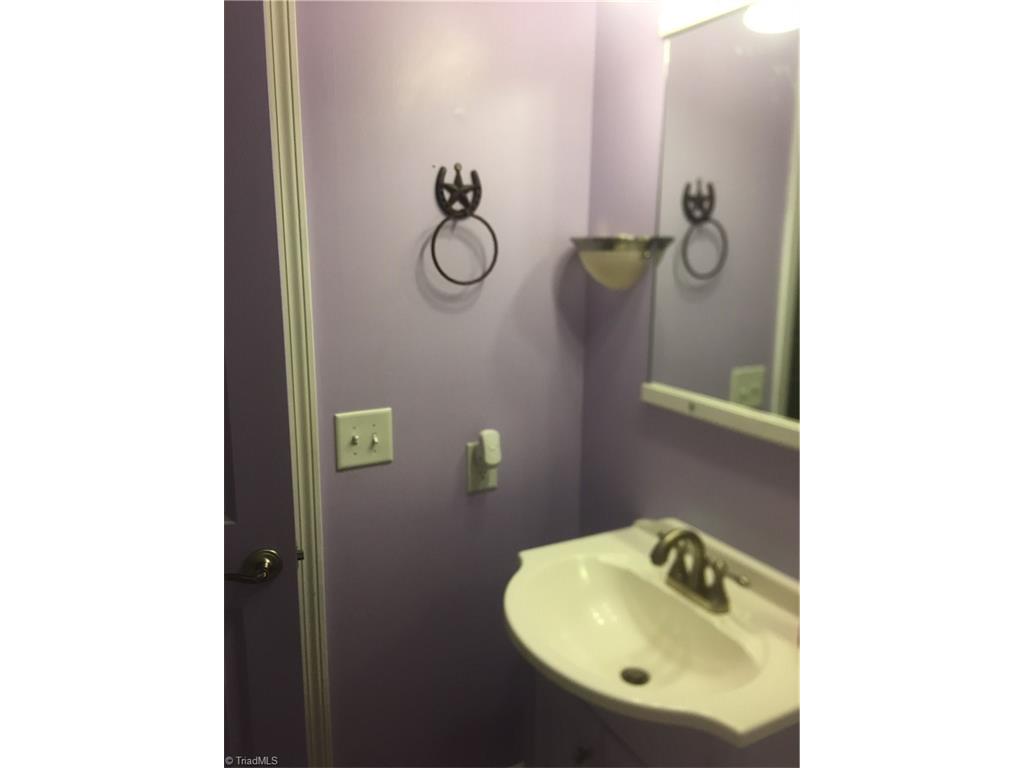 125 Cedardale Ln, King, NC 27021 photo 19