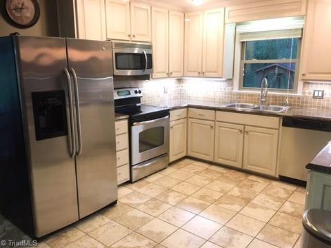 1940 Echo Trl, Pfafftown, NC 27040 photo 11