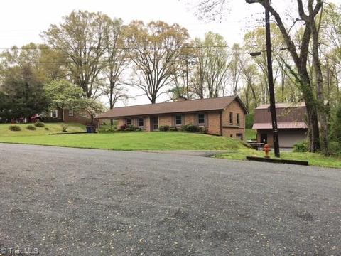 1940 Echo Trl, Pfafftown, NC 27040 photo 1