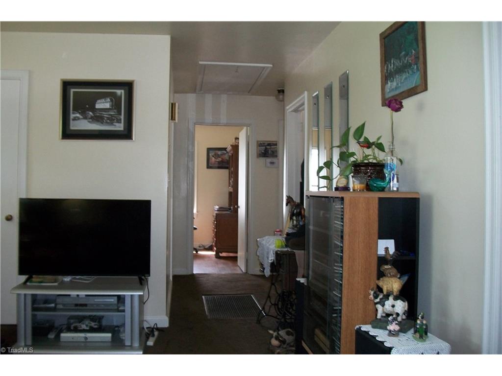 629 E State Ave, High Point, NC 27262 photo 20