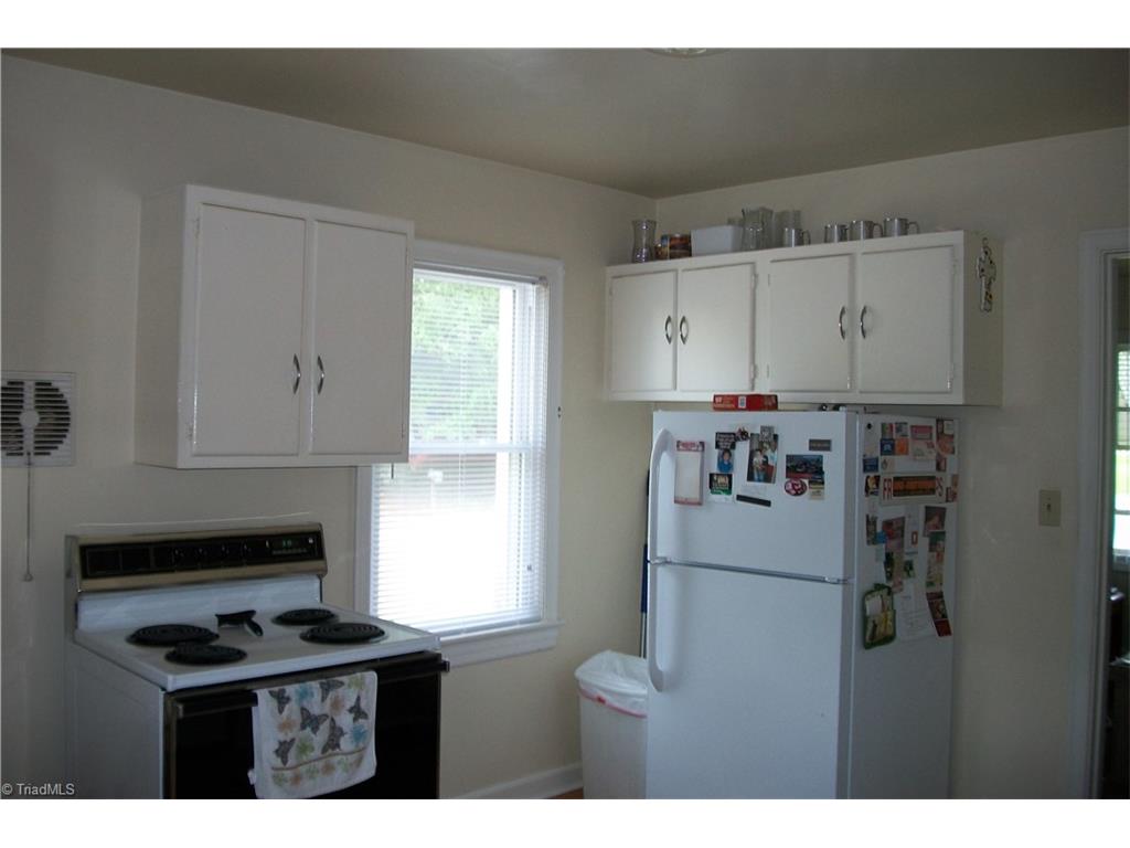 629 E State Ave, High Point, NC 27262 photo 11