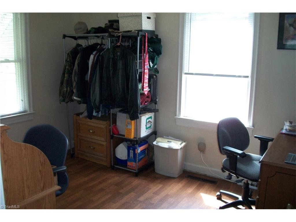 629 E State Ave, High Point, NC 27262 photo 23