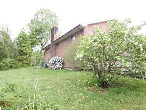 124 Mill Rd, State Road, NC 28676 photo 25