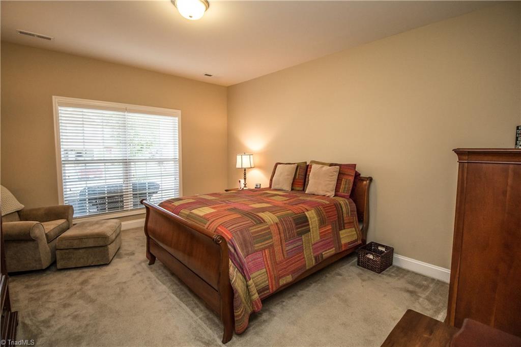 3836 Tonsley Pl, High Point, NC 27265 photo 10