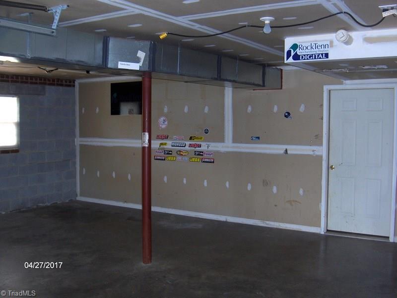 1135 Laurel Crest Rd, King, NC 27021 photo 11