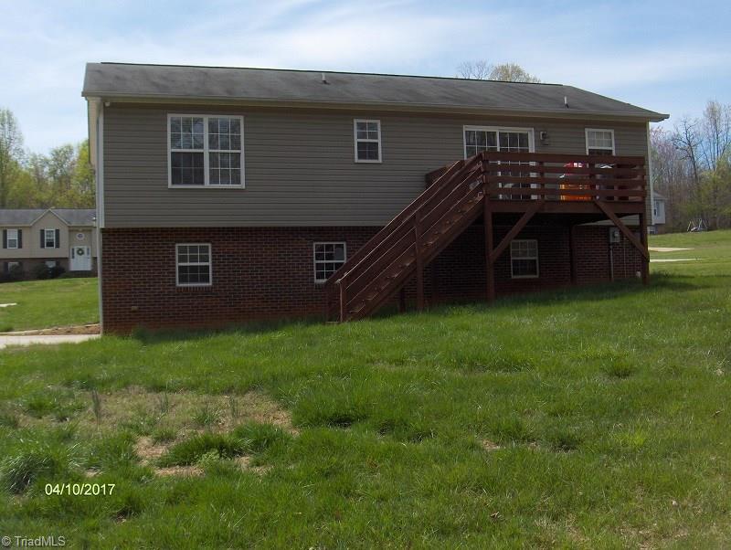 1135 Laurel Crest Rd, King, NC 27021 photo 2