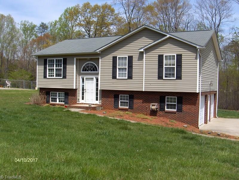 1135 Laurel Crest Rd, King, NC 27021 photo 1