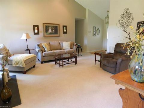 6633 Jennifer Lynn Dr, Trinity, NC 27370 photo 5