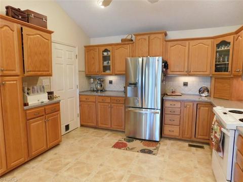 6633 Jennifer Lynn Dr, Trinity, NC 27370 photo 4