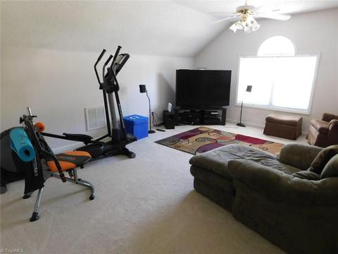 6633 Jennifer Lynn Dr, Trinity, NC 27370 photo 11