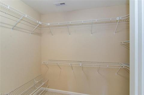 870 Hedgepath Ter, High Point, NC 27265 photo 15