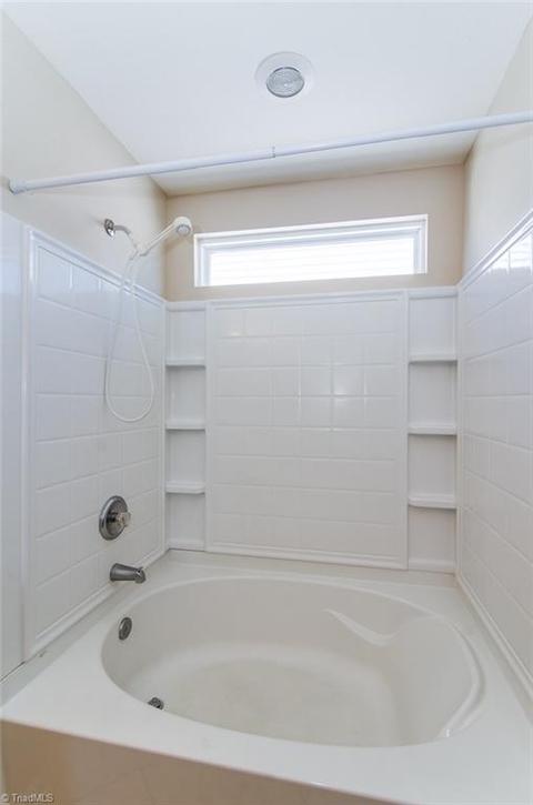 870 Hedgepath Ter, High Point, NC 27265 photo 17