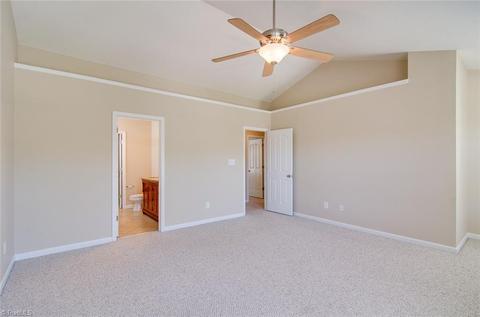 870 Hedgepath Ter, High Point, NC 27265 photo 13