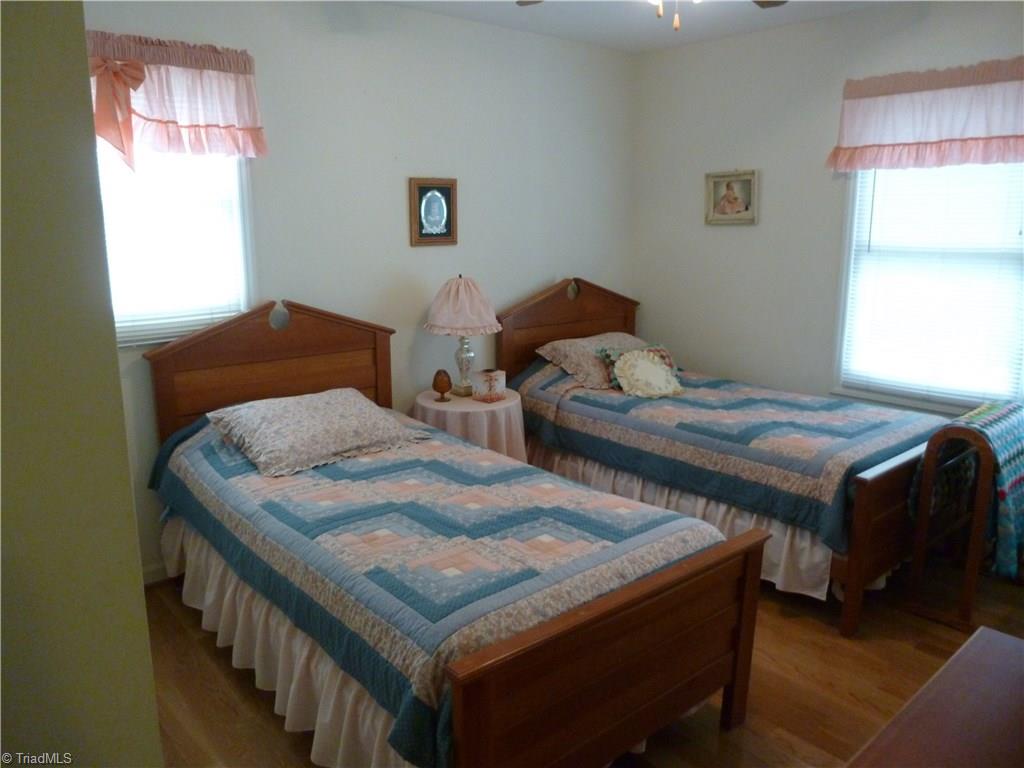 1476 Barker Rd, Roaring River, NC 28669 photo 11