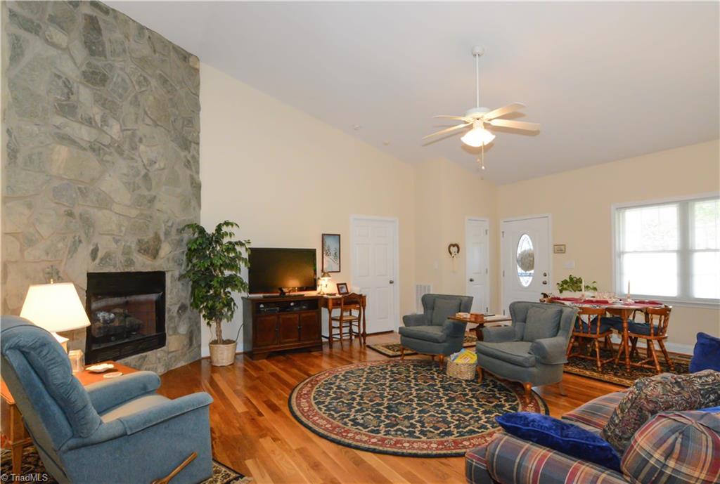 3233 Old Mountain Rd, Trinity, NC 27370 photo 13