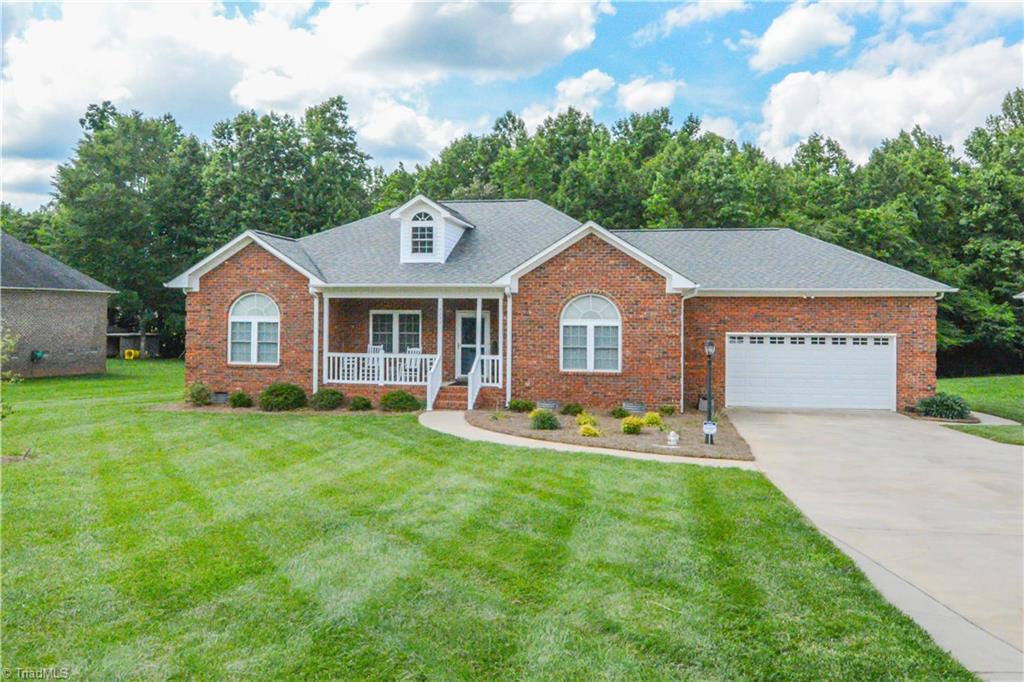 3233 Old Mountain Rd, Trinity, NC 27370 photo 1